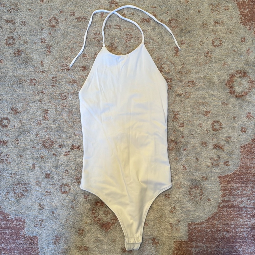Aritzia babaton white high-neck bodysuit